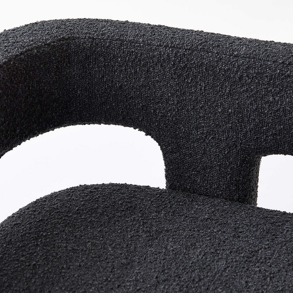 Stature Black Bench