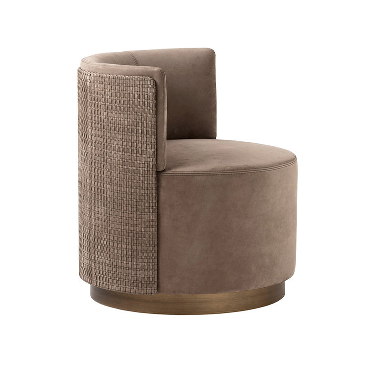 Clubby Lounge Chair
