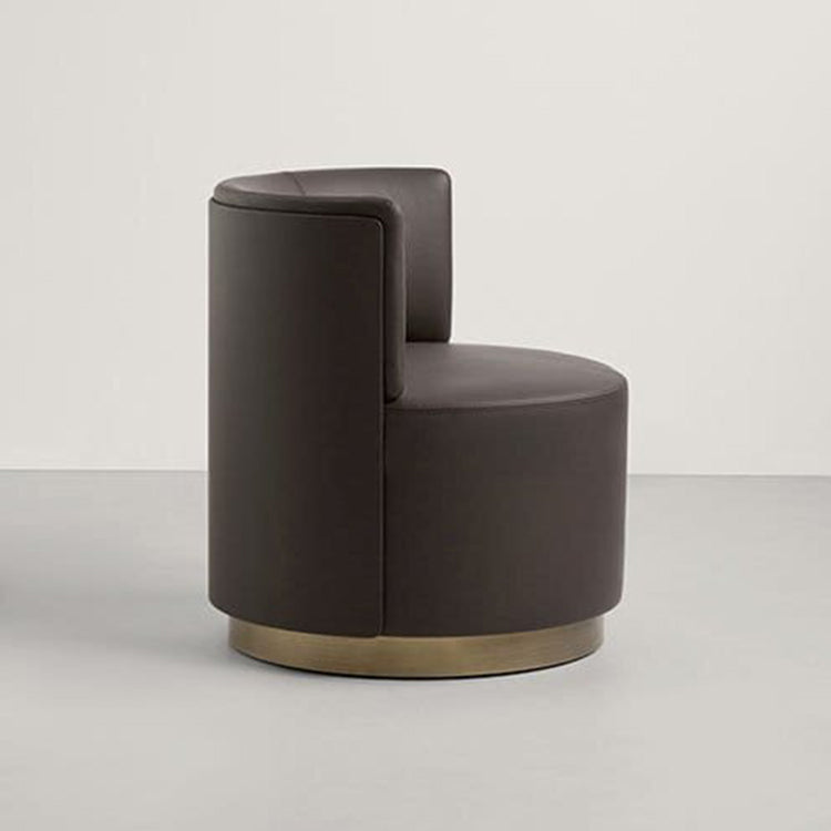 Clubby Lounge Chair