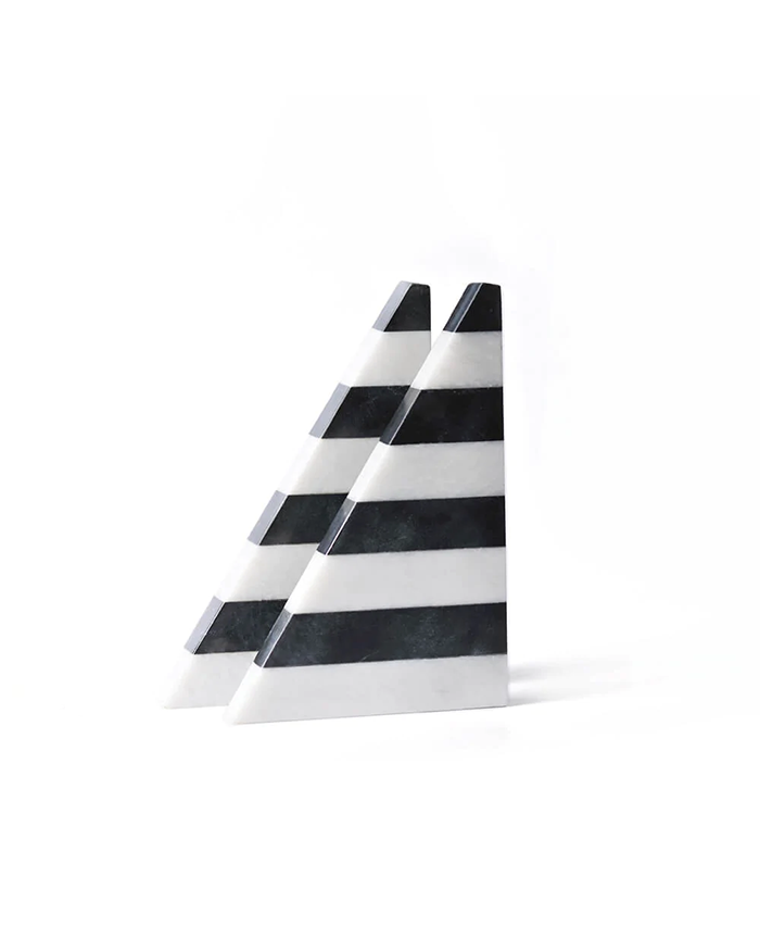 Black Bookend