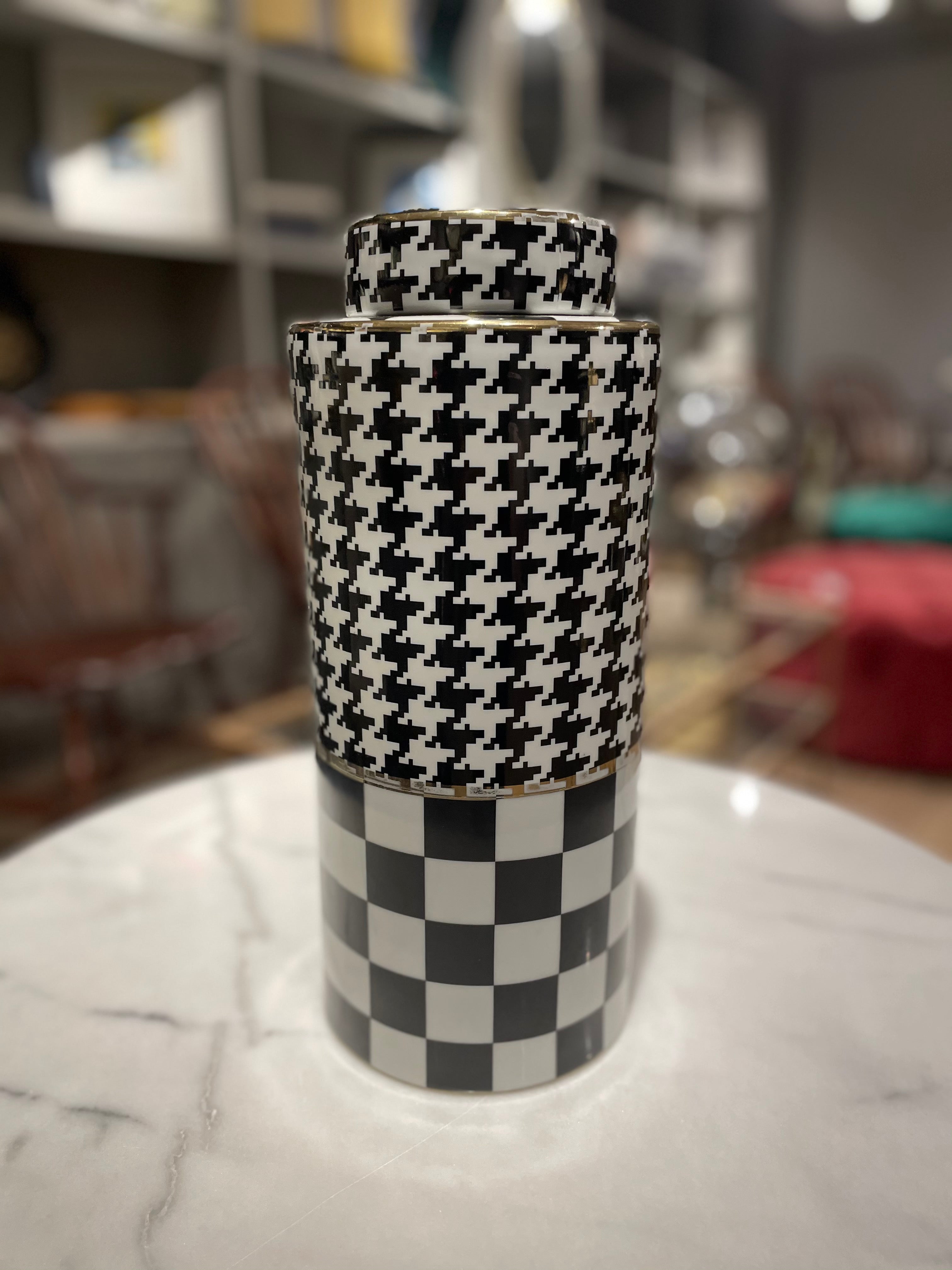 Houndstooth 4